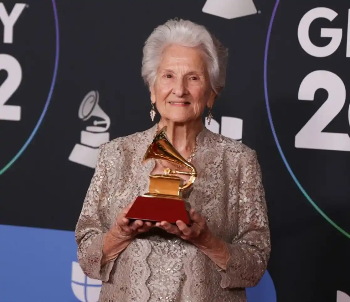 Ángela Álvarez