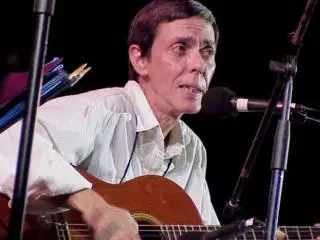 Noel Nicola