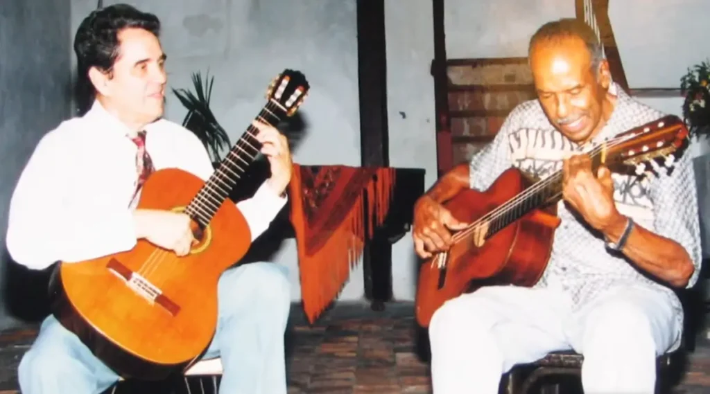 Ñico Rojas junto a Elías Castillo